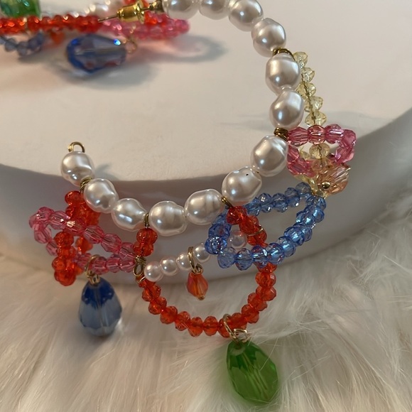 Zara Pearl Hoop Earrings - Picture 8 of 13